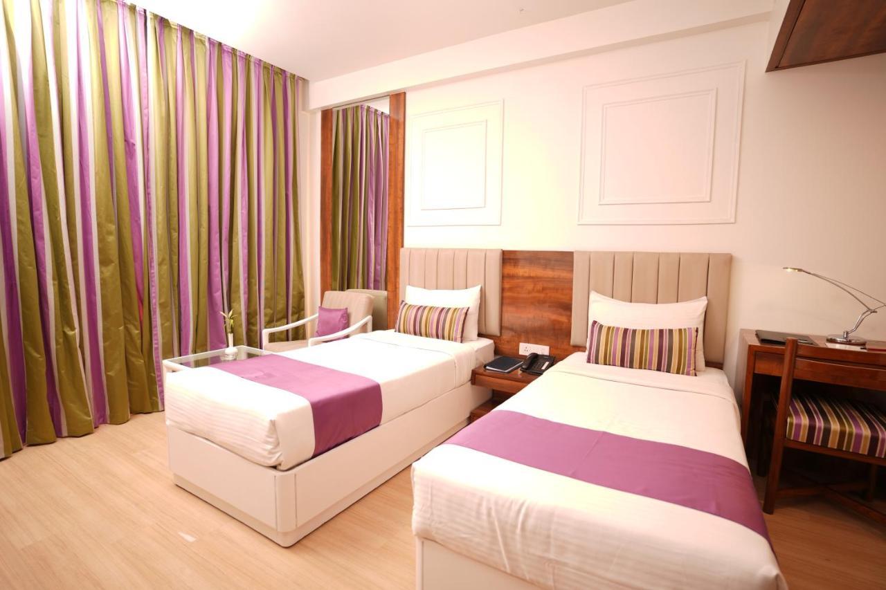 Hotel Hardeo Nagpur Extérieur photo