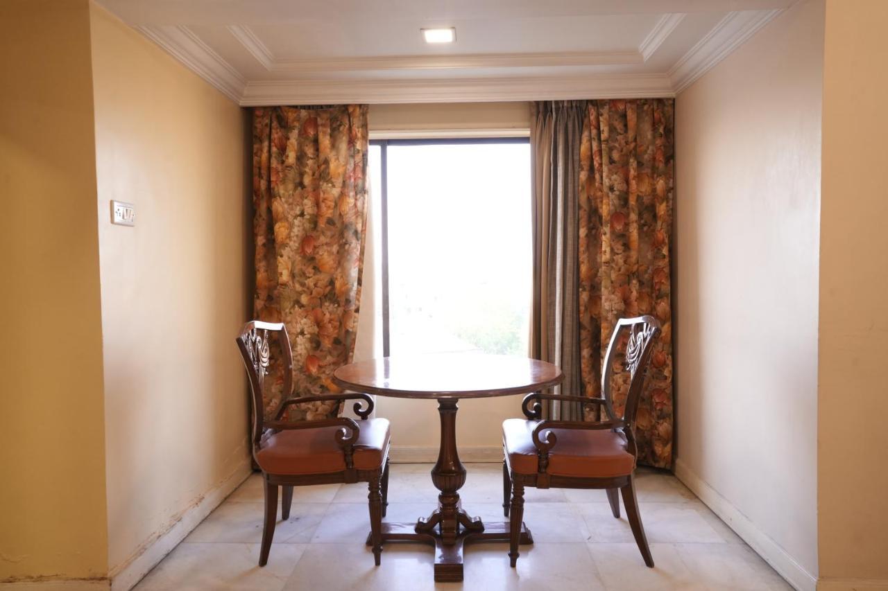 Hotel Hardeo Nagpur Extérieur photo
