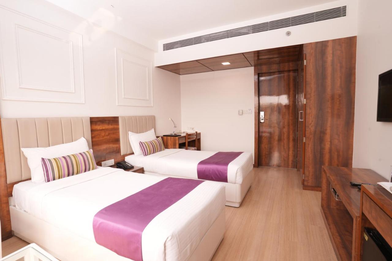 Hotel Hardeo Nagpur Extérieur photo