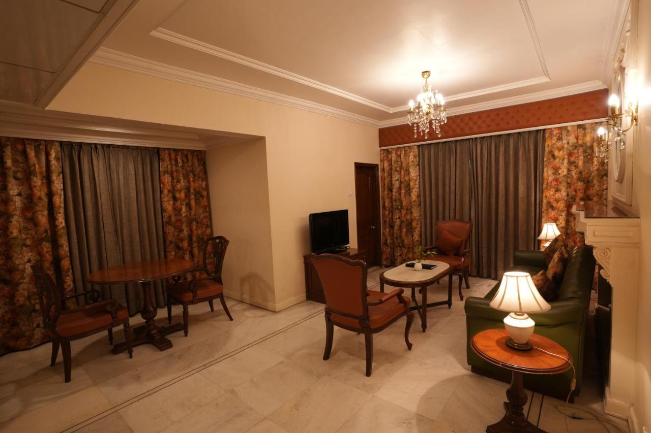 Hotel Hardeo Nagpur Extérieur photo