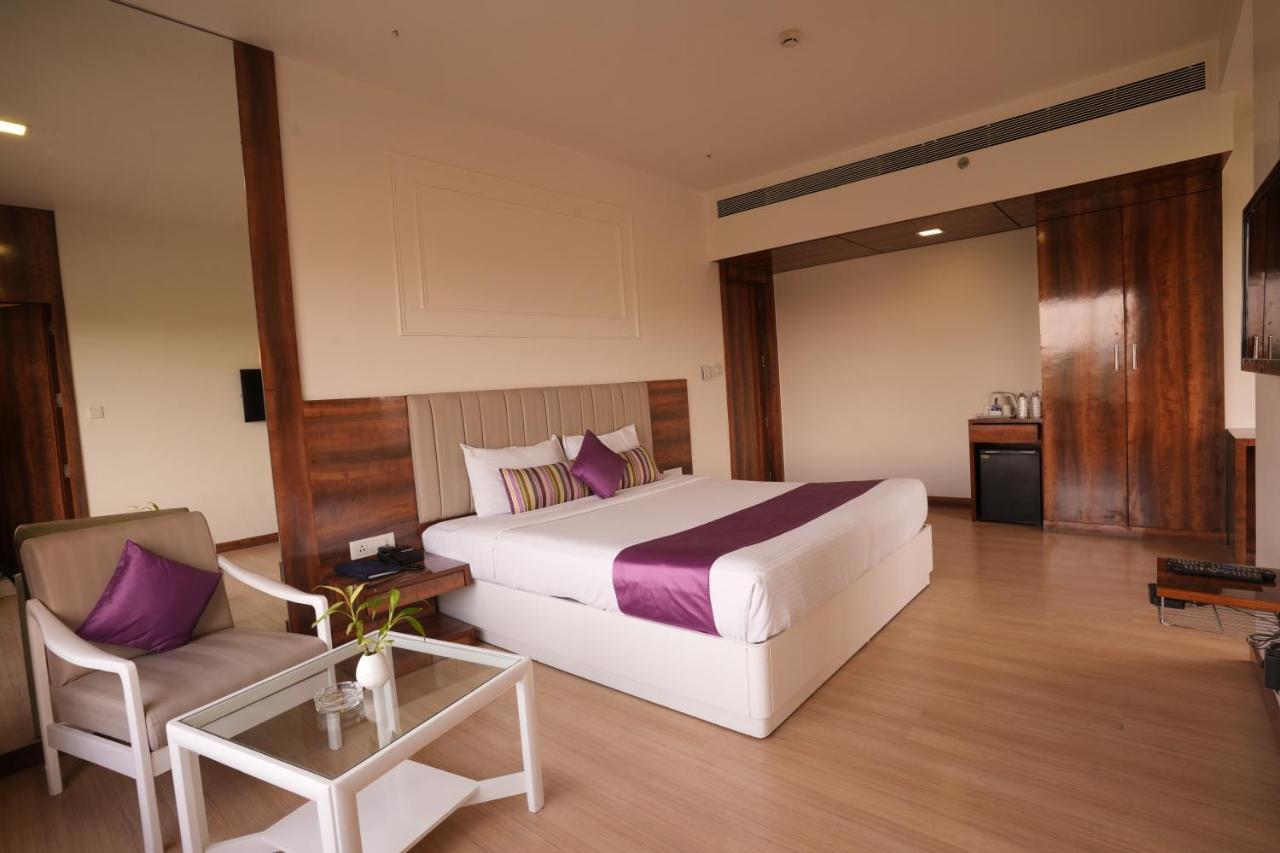 Hotel Hardeo Nagpur Extérieur photo